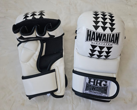 MMA Spar "Tribal" Gloves 6 oz.- White
